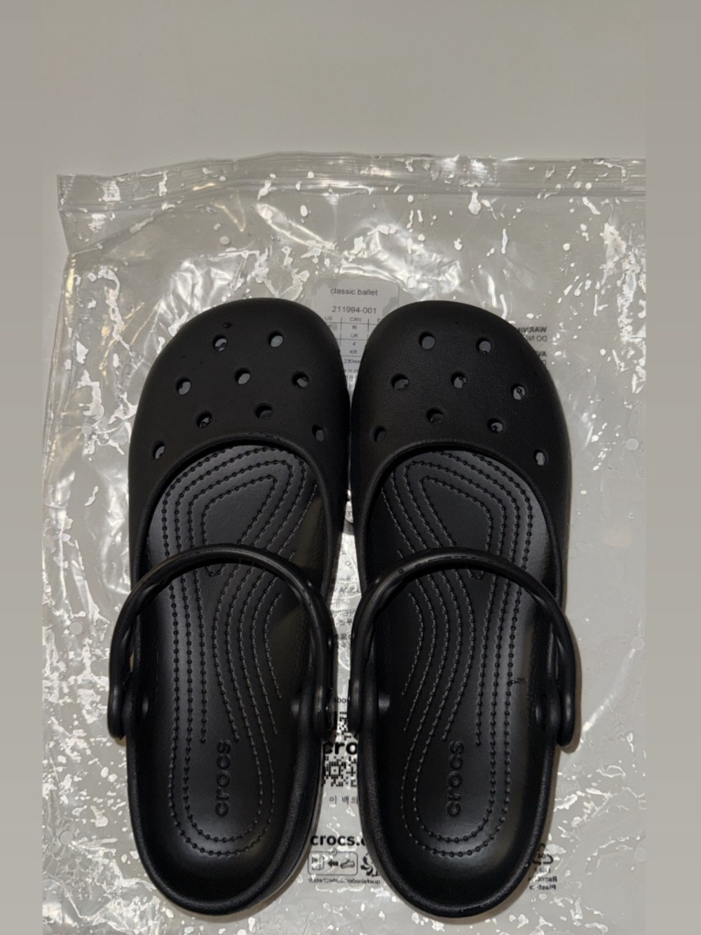 Crocs Women's Classic Ballet Flat Black Size 6